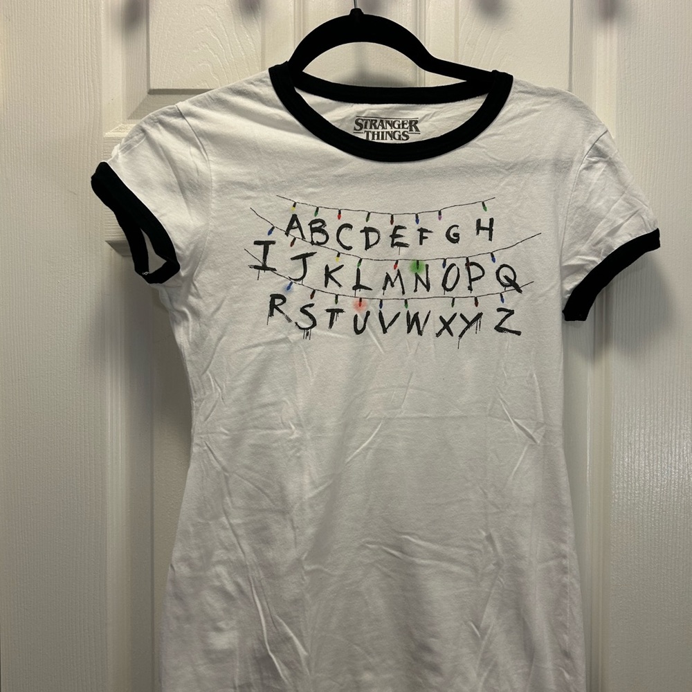 Stranger Things Tee - Picture 2 of 4